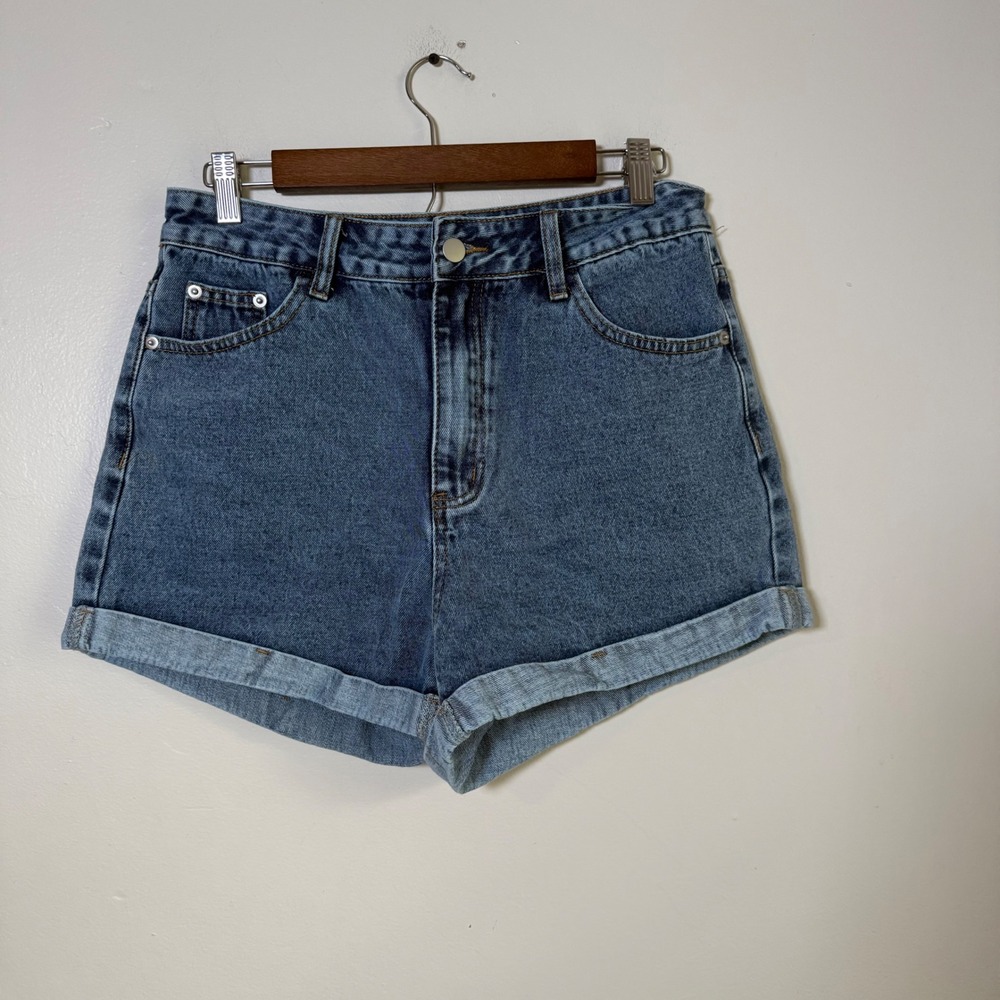 Unbranded High Rise Cuffed Medium Wash Denim Shorts Size Medium Blue